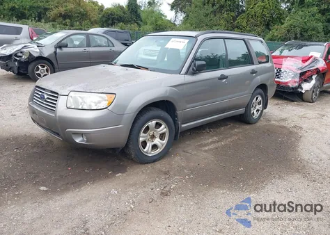 2006 Subaru Forester 2.5X z USA, uszkodzony, nr VIN JF1SG63676G700370